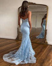 Load image into Gallery viewer, Charming Lilac Mermaid Sweetheart Backless Corset Prom Dress With Appliques