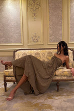 Load image into Gallery viewer, Charming A Line Sweetheart Dark Green Long Prom Dress with Beading