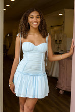 Load image into Gallery viewer, Trendy Sheath Spaghetti Straps Light Blue Short Homecoming Dress with Ruffles