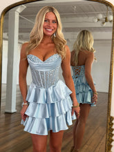 Load image into Gallery viewer, Trendy A Line Sweetheart Light Blue Short Homecoming Dress with Appliques
