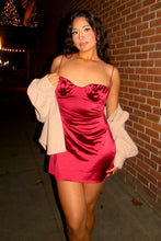 Load image into Gallery viewer, Trendy Sheath Spaghetti Straps Navy Satin Short Homecoming Dress