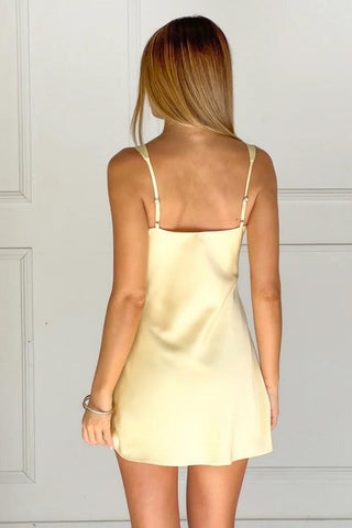 Chic A Line Spaghetti Straps Light Yellow Short Homecoming Dress with Ruched