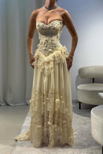 Load image into Gallery viewer, Gorgeous A Line Sweetheart Light Yellow Lace Prom Dress with Structured Bodice