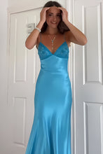 Load image into Gallery viewer, Stylish Sheath Spaghetti Straps Blue Long Prom Dress with Backless
