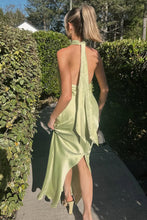 Load image into Gallery viewer, Fashion Sheath Halter Neck Green Long Prom Dress with Open Back
