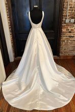 Load image into Gallery viewer, Classic A Line Square Neck Ivory Wedding Party Dress