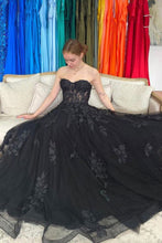 Load image into Gallery viewer, A Line Sweetheart Black Long Prom Dress with Appliques
