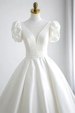 Load image into Gallery viewer, Elegant A Line V Neck White Wedding Dress with Short Sleeves