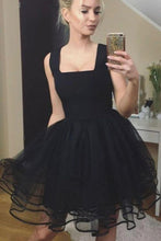 Load image into Gallery viewer, Black A-line Square Neck Homecoming Dress With Ruffle

