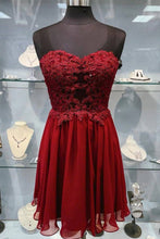 Load image into Gallery viewer, Burgundy A-line Sweetheart Short Homecoming Dress With Sequin Applique