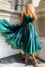 Load image into Gallery viewer, Charming A-line V-neck Spaghetti Straps Homecoming Dress
