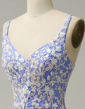Load image into Gallery viewer, Gorgeous Mermaid V-Neck Prom Dress With Appliques
