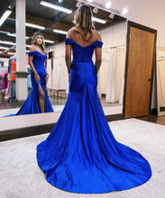 Load image into Gallery viewer, Mermaid Off The Shoulder Court Train Long Dress With Split
