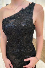 Load image into Gallery viewer, Mermaid One Shoulder Black Sequins Prom Dress With Split
