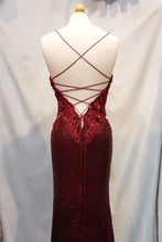Load image into Gallery viewer, Mermaid Spaghetti Straps Burgundy Sequins Long Prom Dress with Appliques