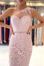 Load image into Gallery viewer, Pink One Shoulder bodycon Homecoming Dress With Belt
