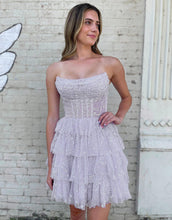 Load image into Gallery viewer, Pretty A-Line Strapless Short Tulle Tiered Homecoming Dress
