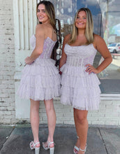 Load image into Gallery viewer, Pretty A-Line Strapless Short Tulle Tiered Homecoming Dress

